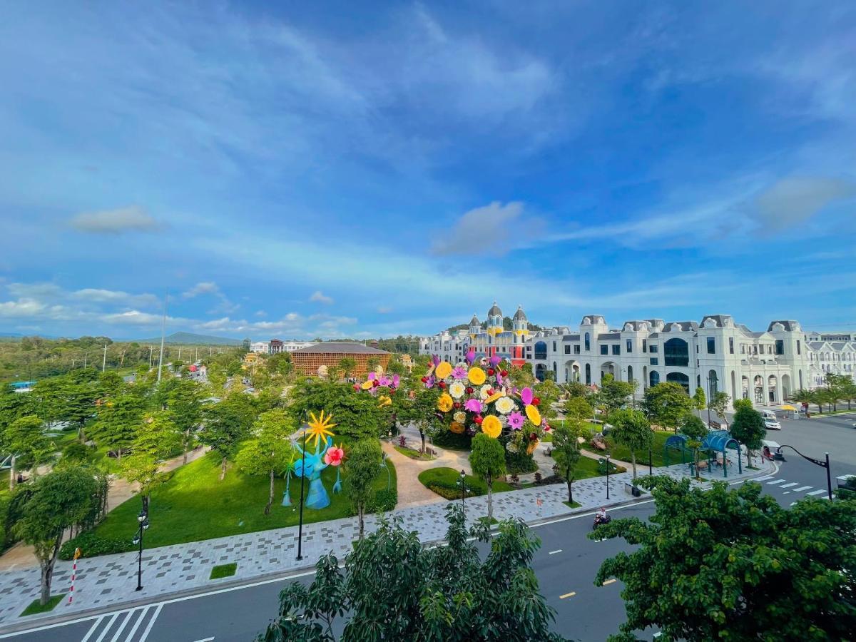 3 Rau House Grand World Phu Quoc Daire Dış mekan fotoğraf